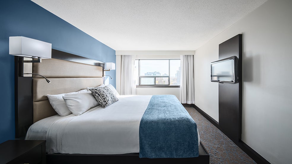 Ottawa Embassy Hotel and Suites