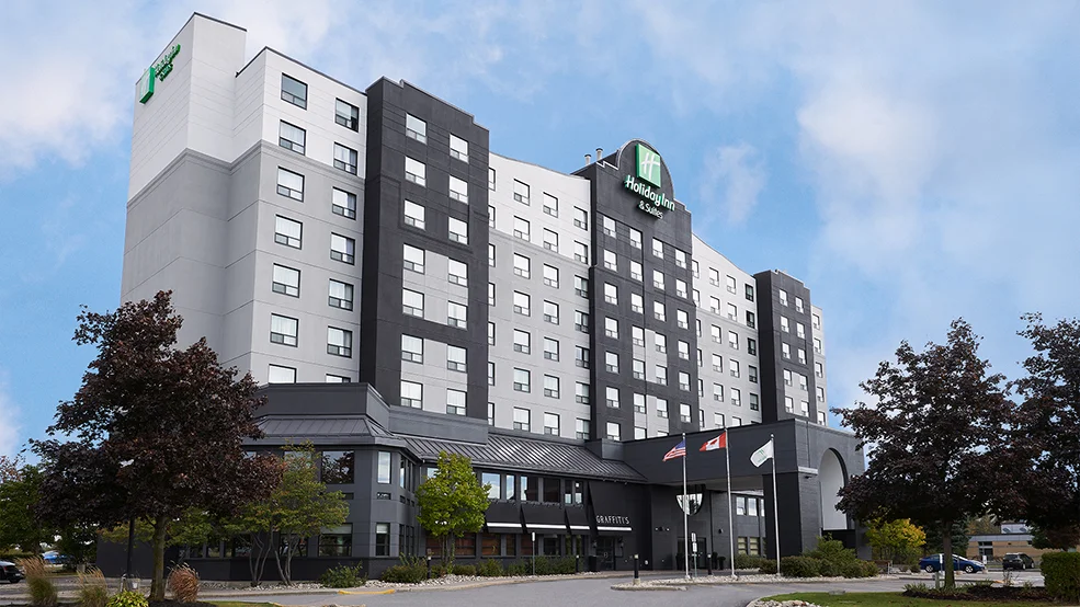 Holiday Inn & Suites Ottawa Kanata