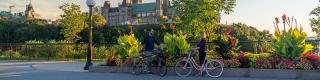 Cyclist enjoying Parliament Hill views from Major's Hill Park